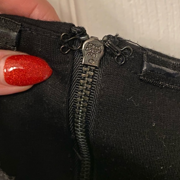 bebe. Multi Color Corset Crop Top. Size Small. 🖤🩷🧡💛💙 - Picture 8 of 15